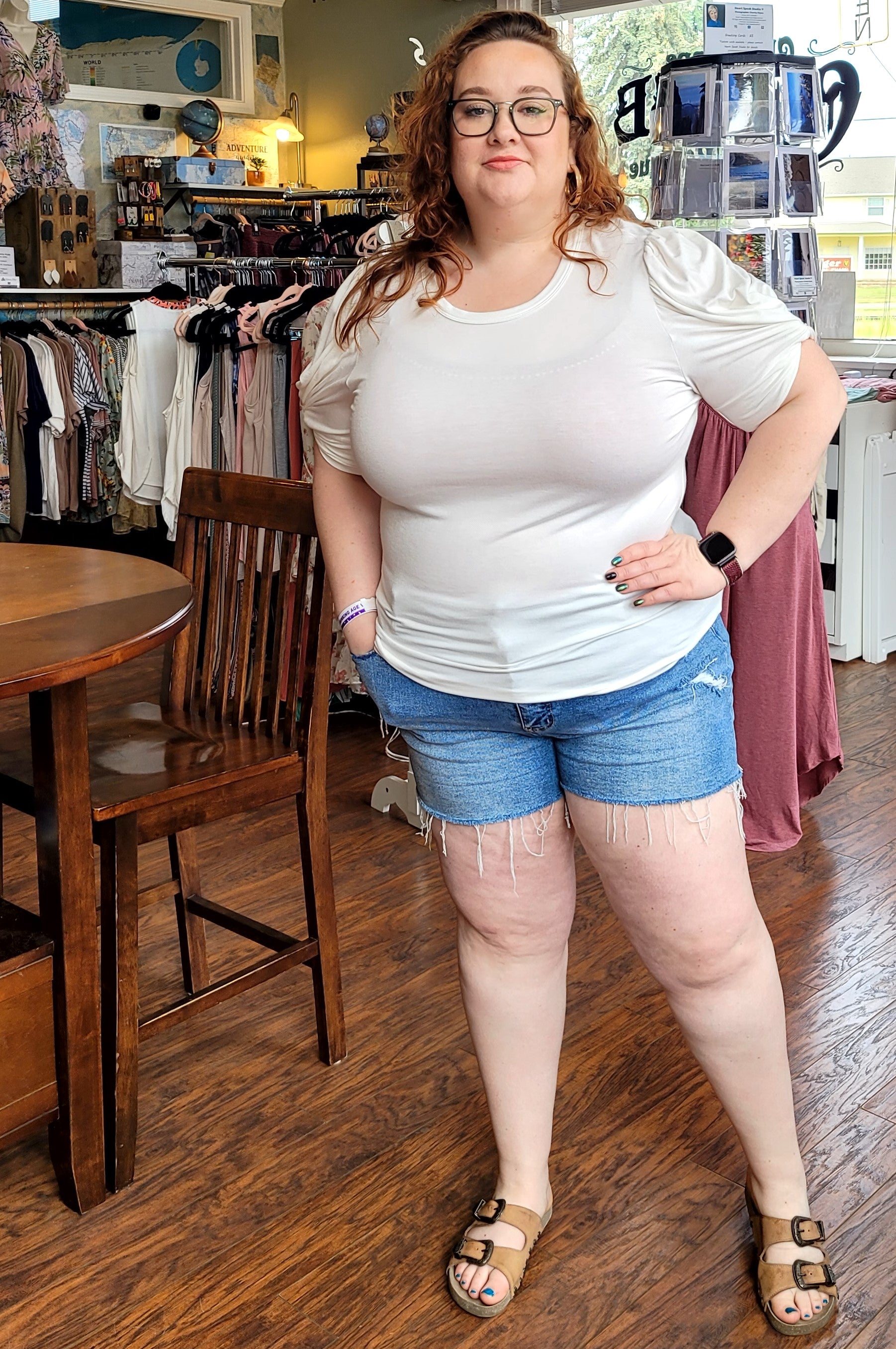 Plus Short Scrunched Sleeve top