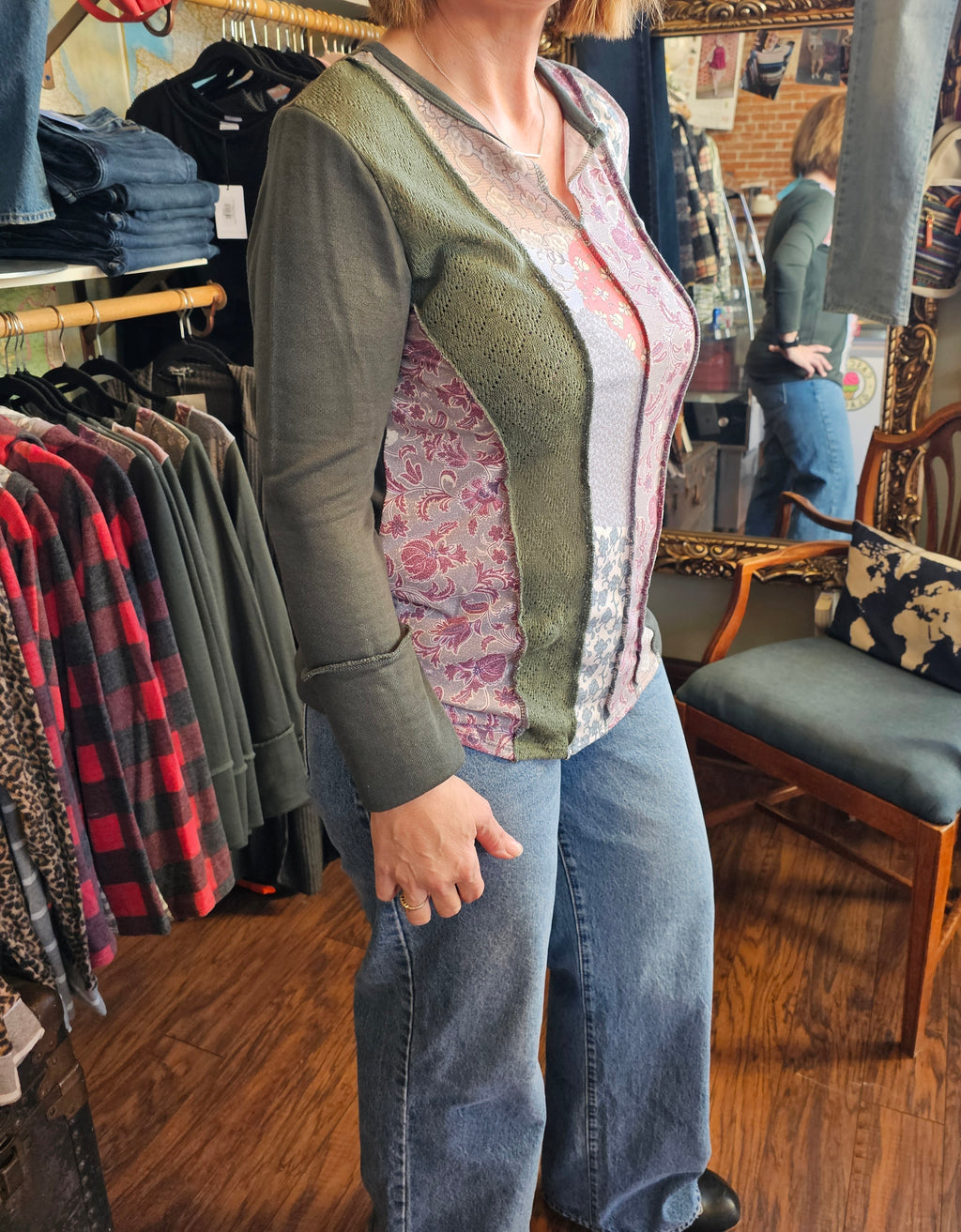 Color Block Detailed Long Sleeve