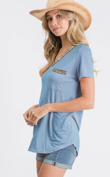 Perfect staple V-neck sparkle detail