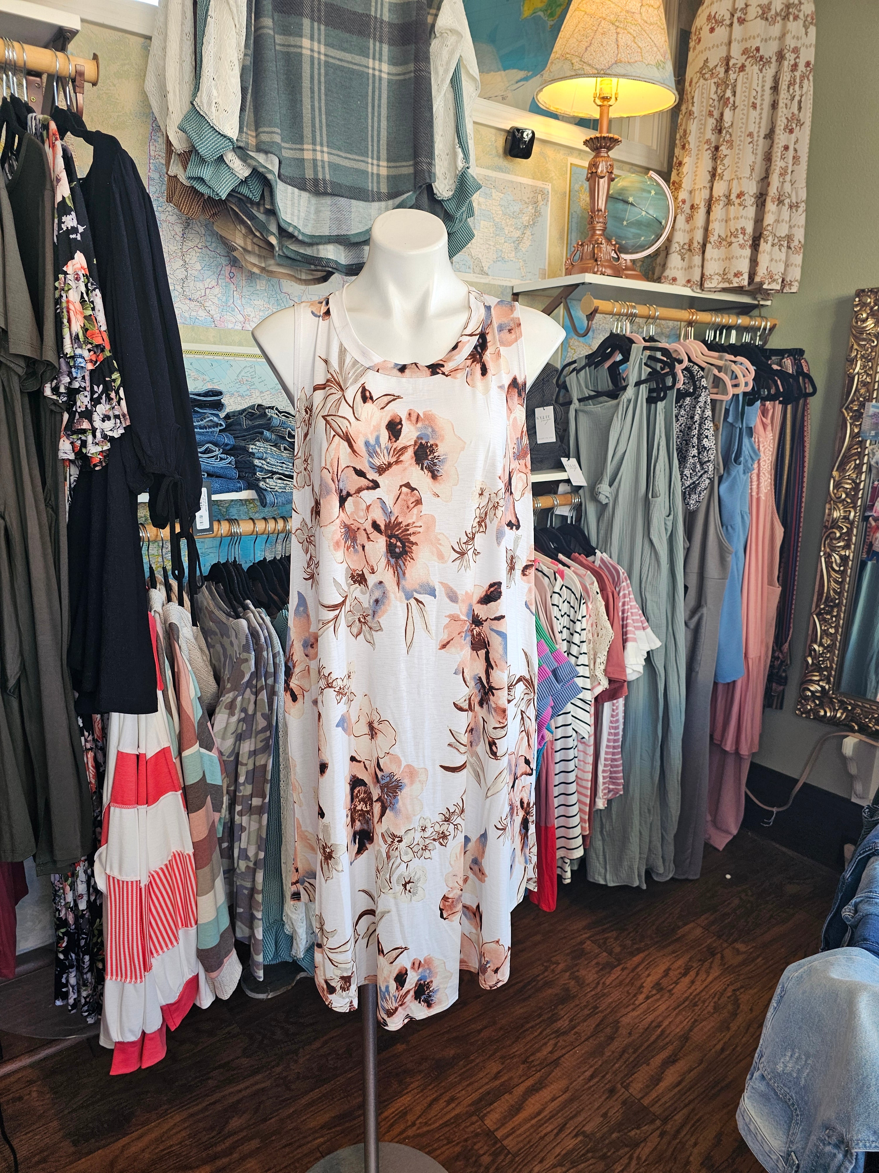 Plus Classic Floral Sundress with Pockets