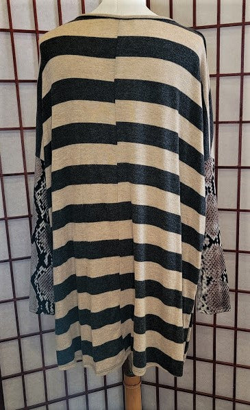 Plus Stripe Snake Skin Long Sleeve