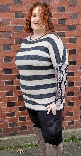 Plus Stripe Snake Skin Long Sleeve