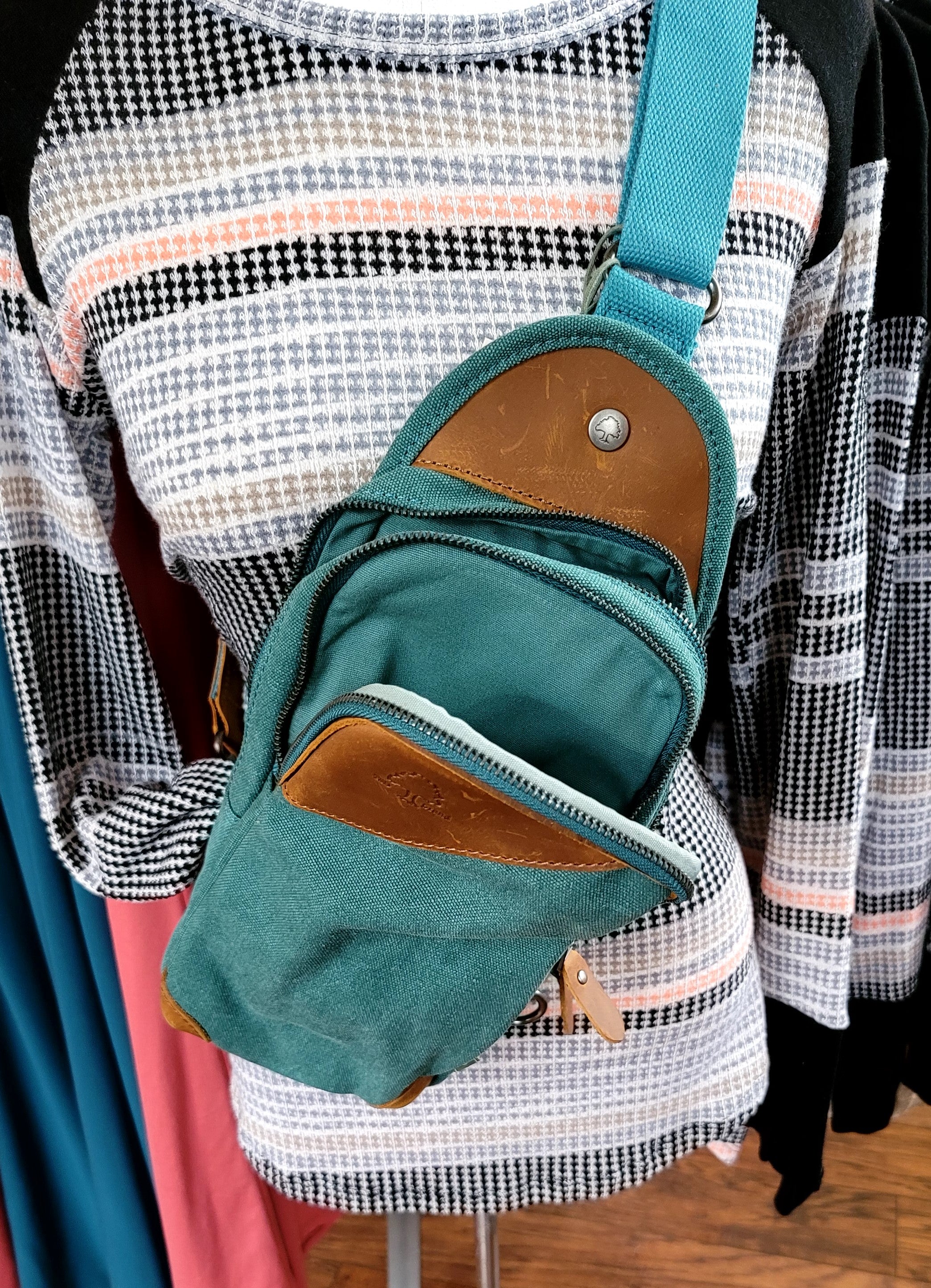 Canna Sling Bag Teal
