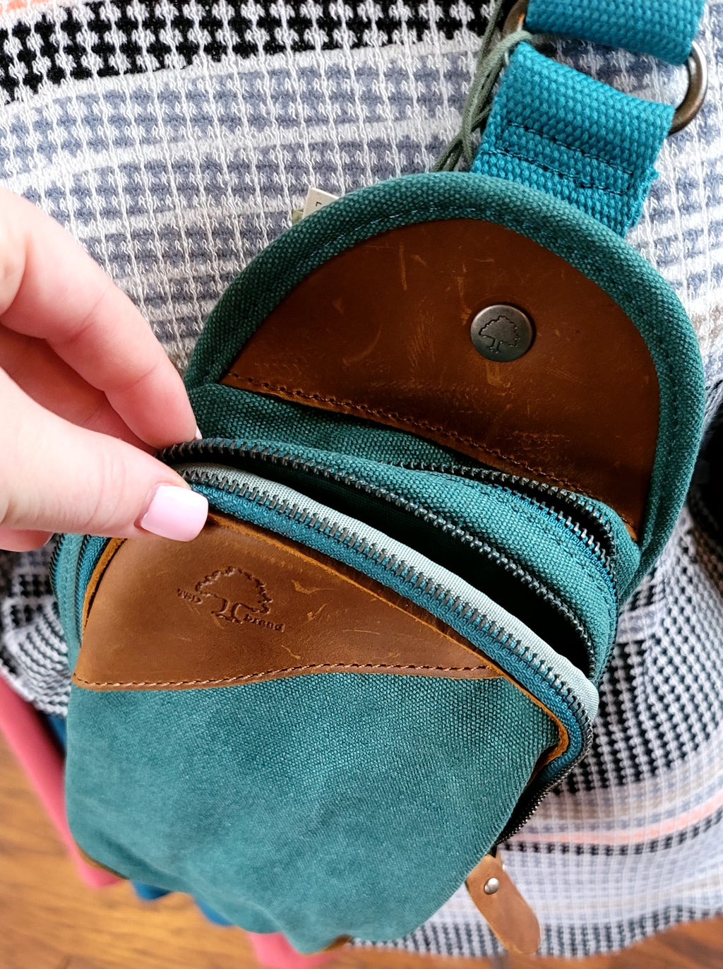 Canna Sling Bag Teal
