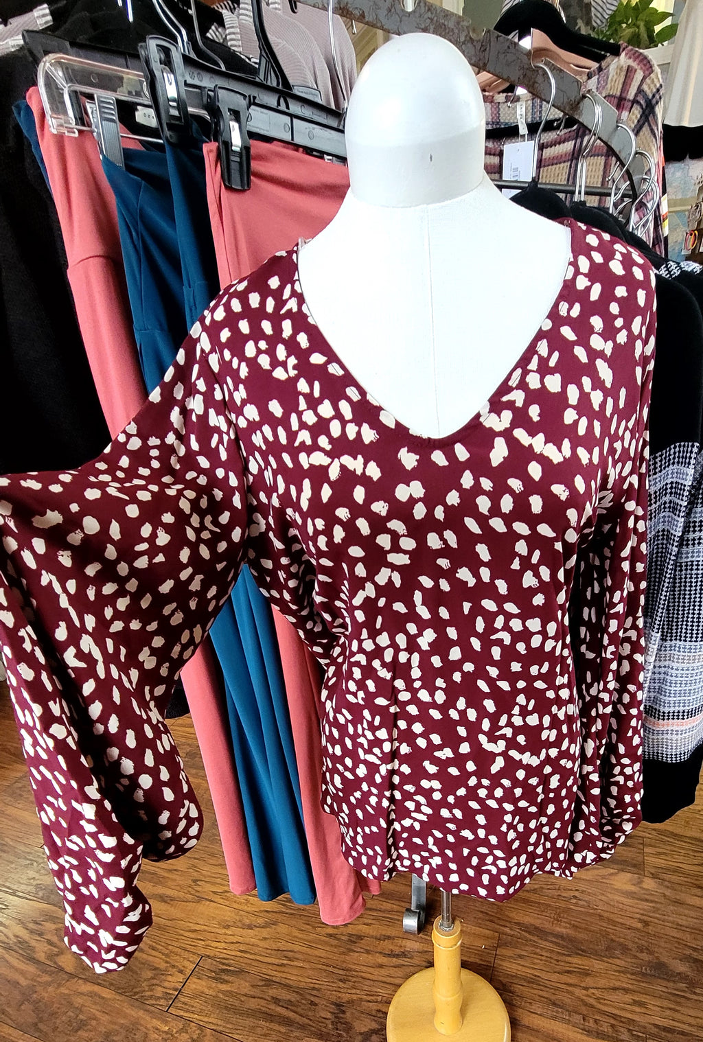 Wide sleeve V-Neck Blouse