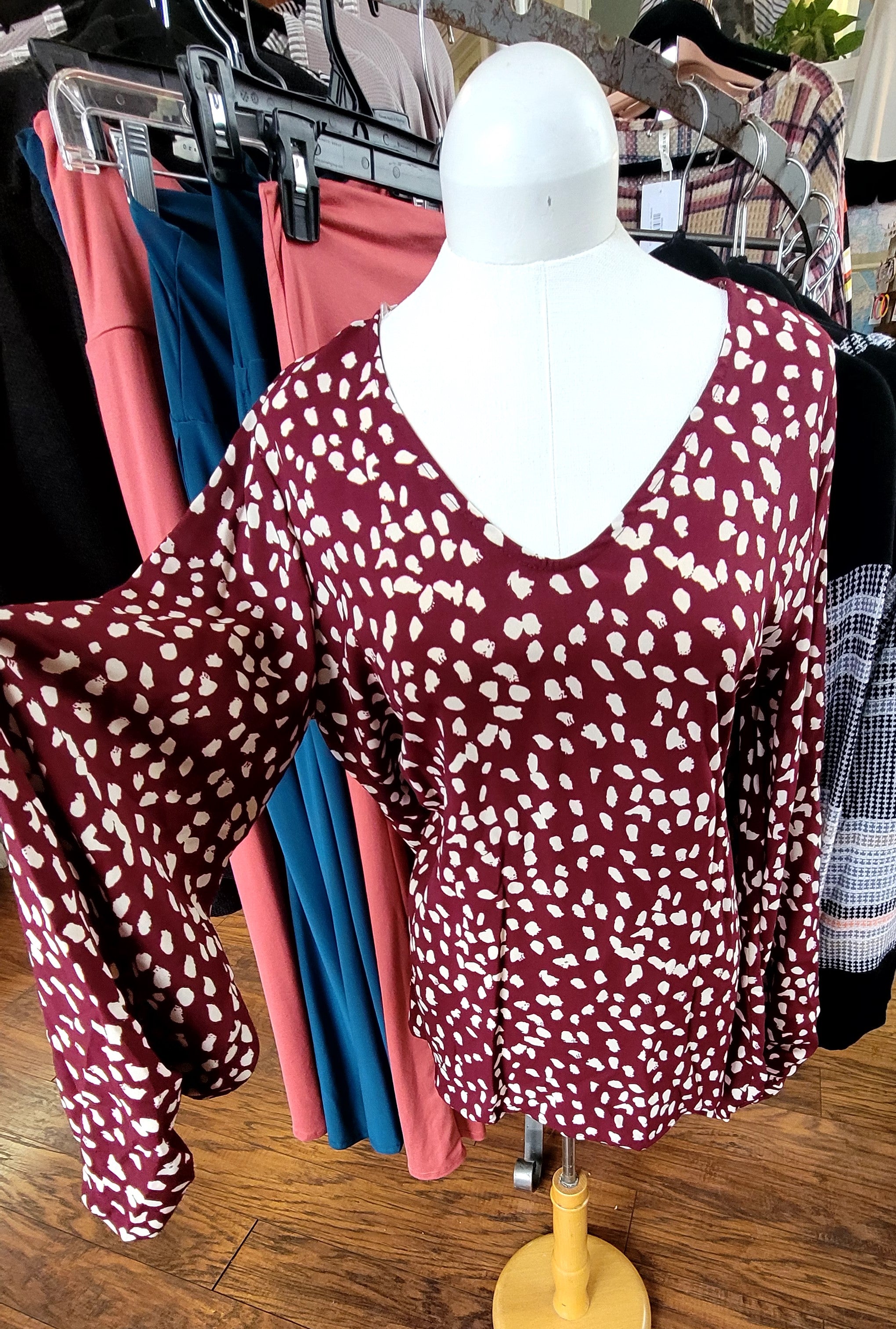 Wide sleeve V-Neck Blouse