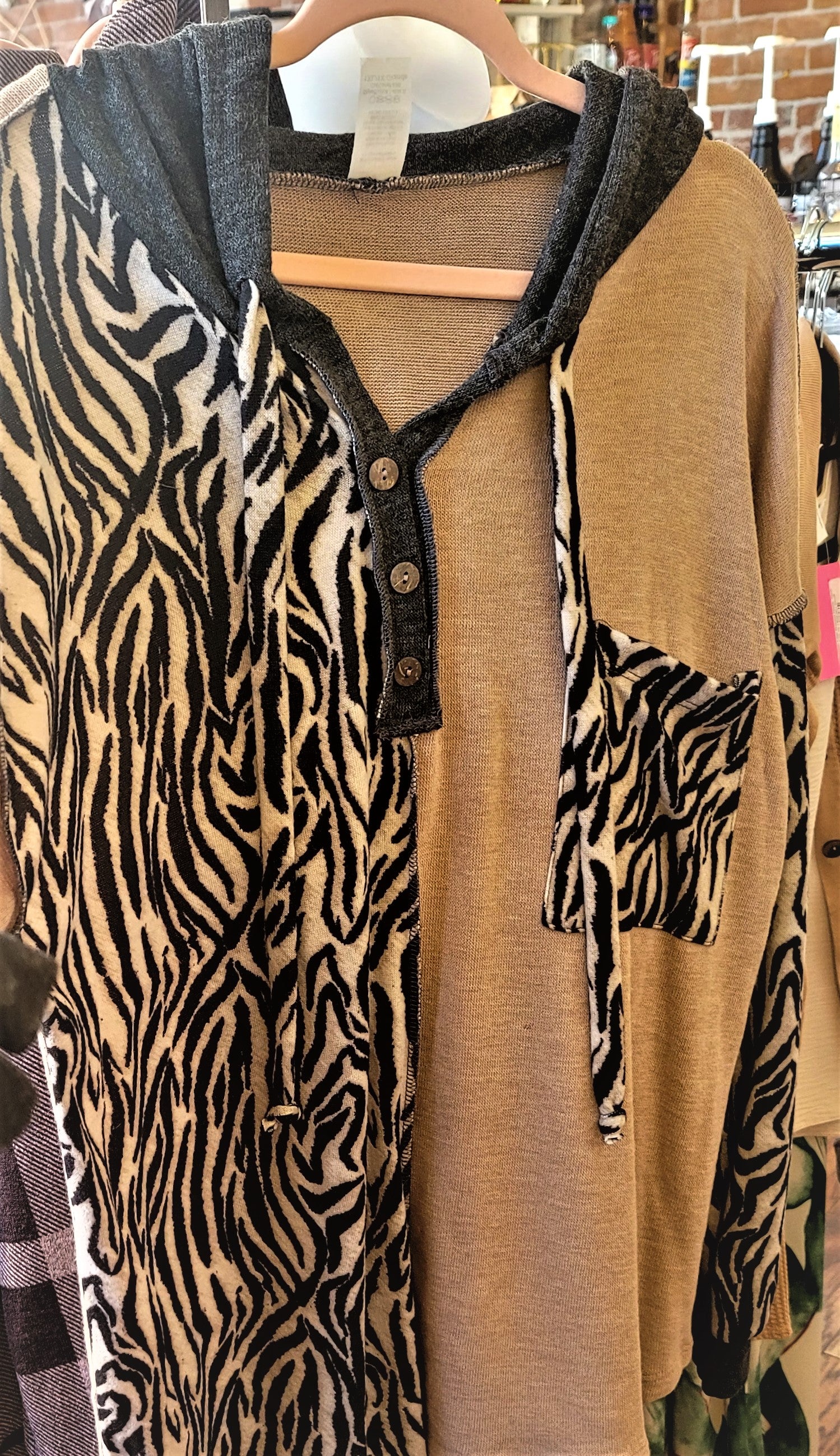 Plus Split Design Zebra Knit Hoodie